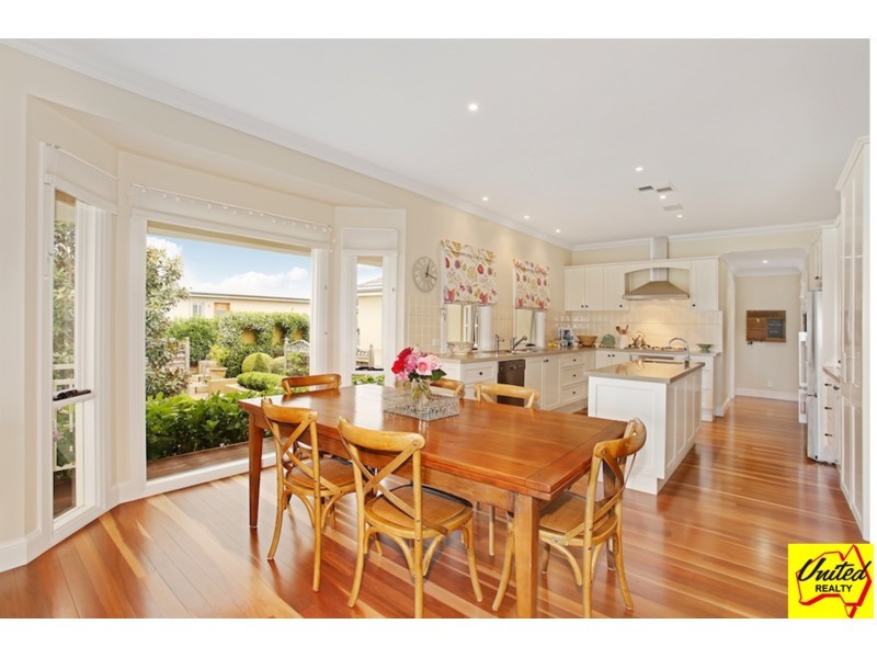 77 Sunnyside Drive, Ellis Lane NSW 2570