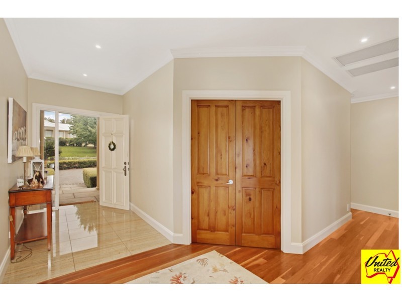 77 Sunnyside Drive, Ellis Lane NSW 2570