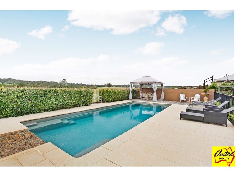 77 Sunnyside Drive, Ellis Lane NSW 2570