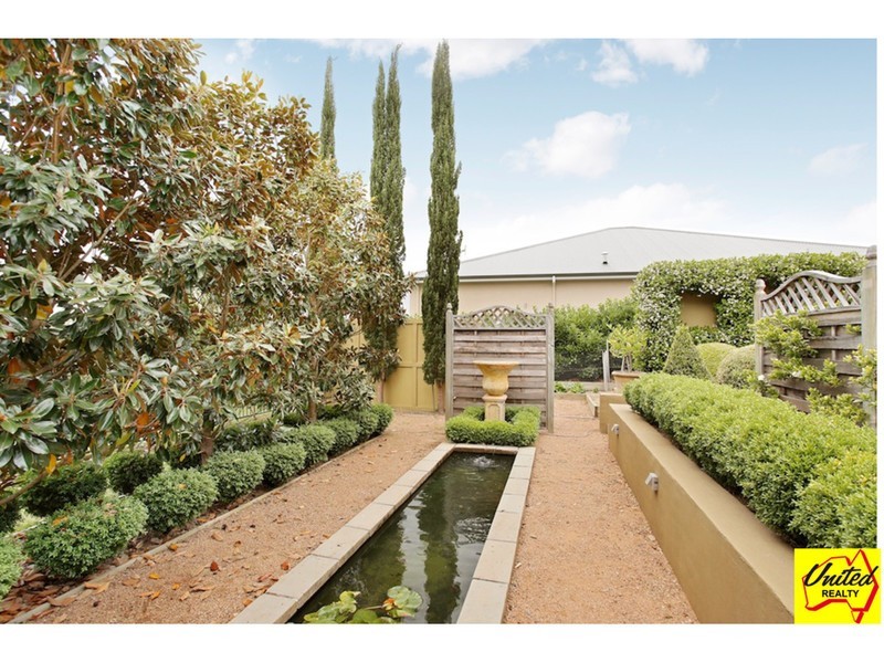 77 Sunnyside Drive, Ellis Lane NSW 2570