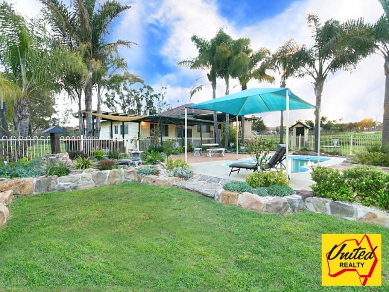 235 Gurner Avenue, Kemps Creek NSW 2178