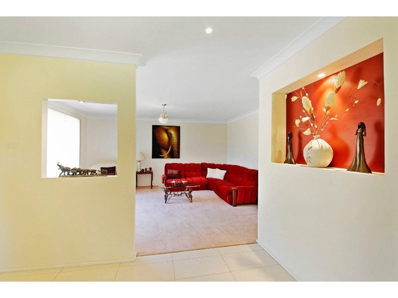 The Oaks NSW 2570