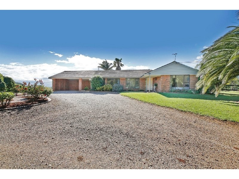 The Oaks NSW 2570