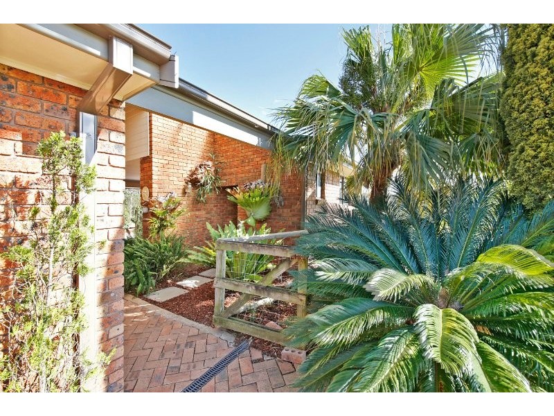 The Oaks NSW 2570