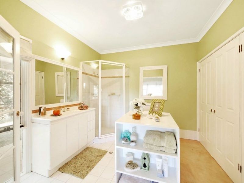 The Oaks NSW 2570