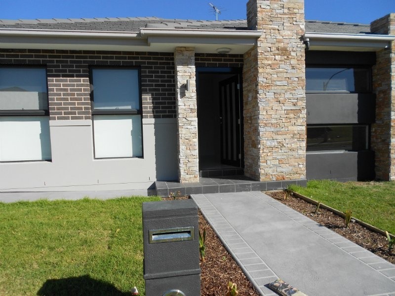 Spring Farm NSW 2570