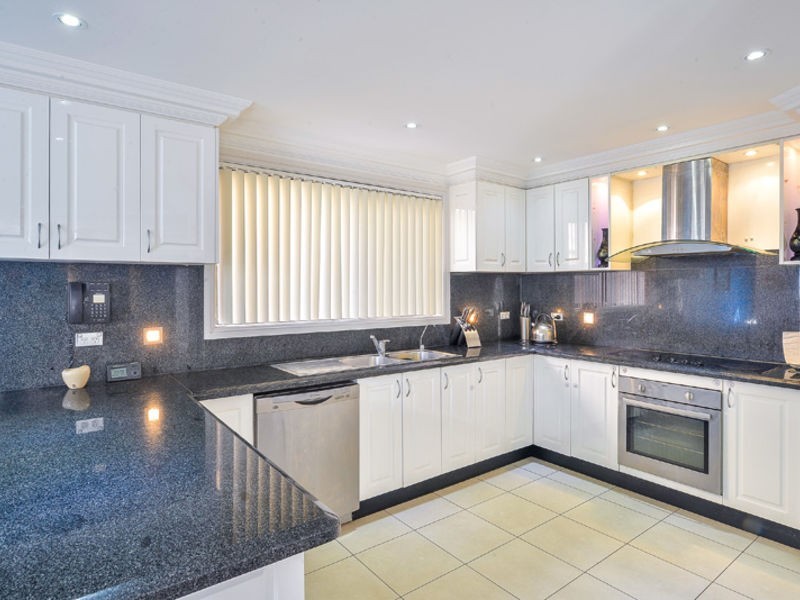 West Hoxton NSW 2171