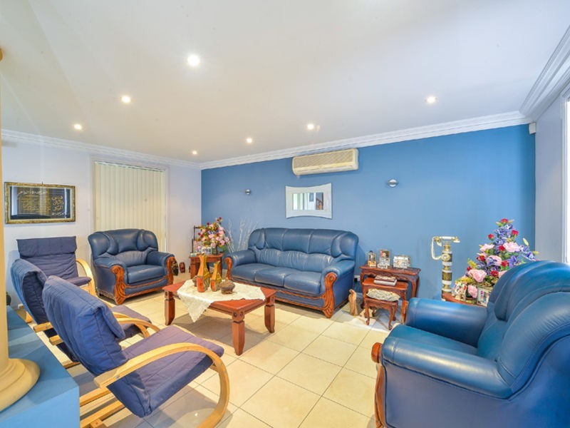 West Hoxton NSW 2171