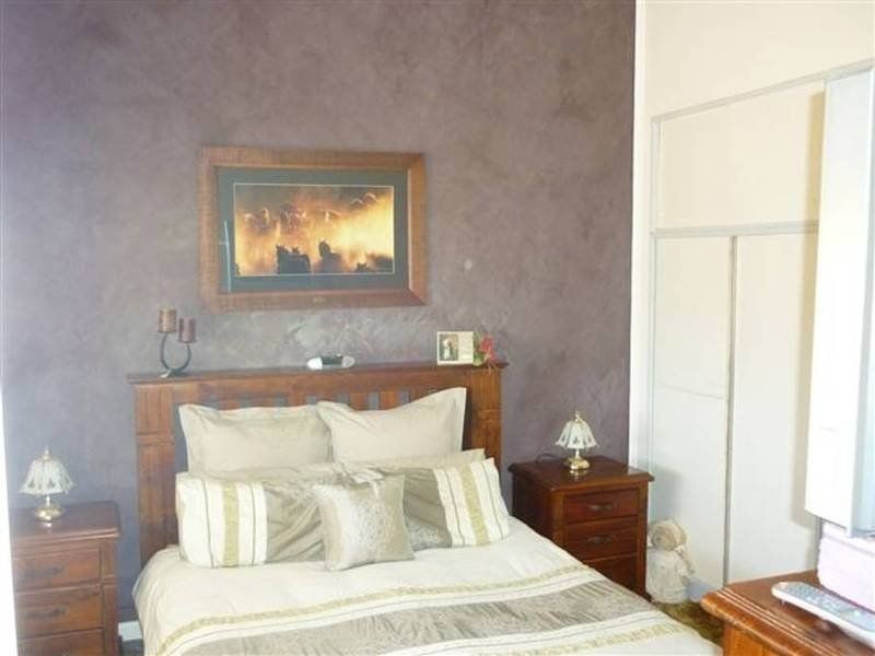 20 Gray Street, Donald VIC 3480