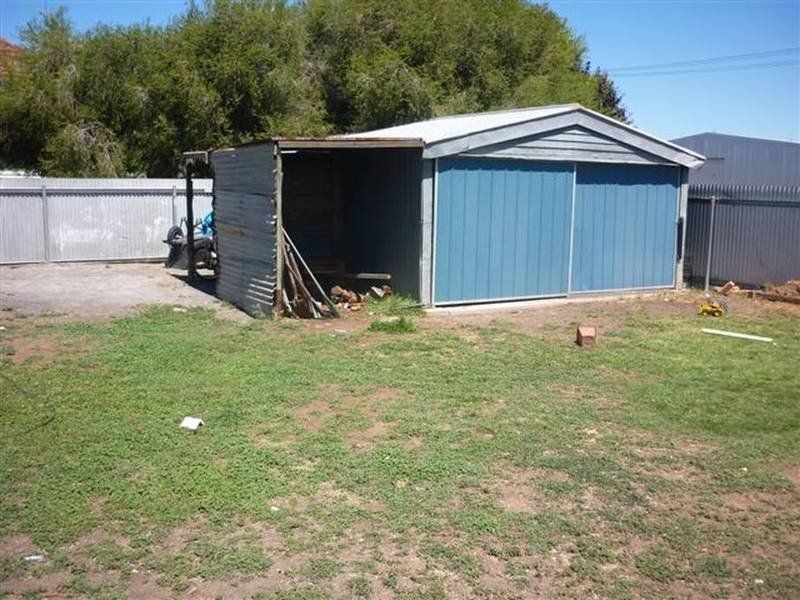 20 Gray Street, Donald VIC 3480