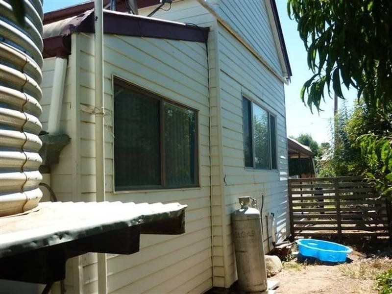 20 Gray Street, Donald VIC 3480