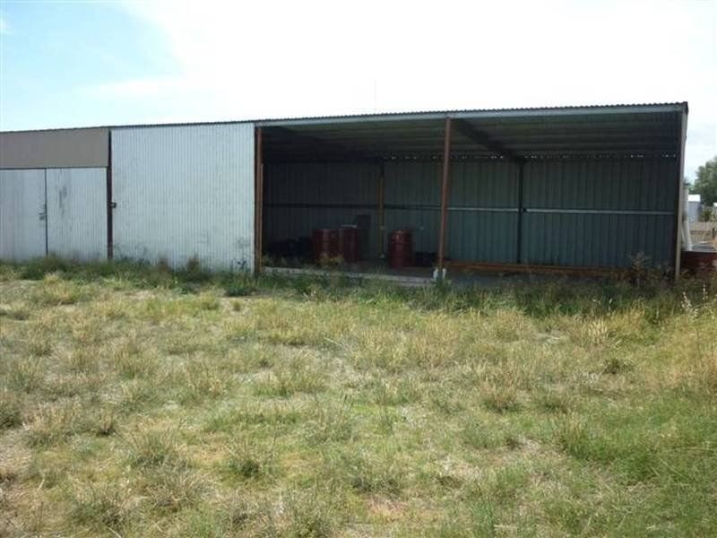 16 Elizabeth Street, Donald VIC 3480