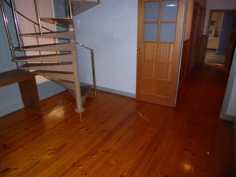 33 McCracken Avenue, Donald VIC 3480