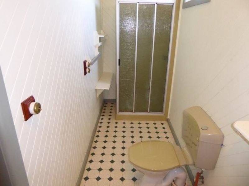 33 McCracken Avenue, Donald VIC 3480