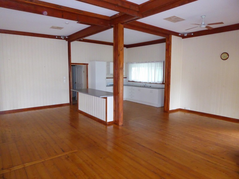 203 Woods Street, Donald VIC 3480
