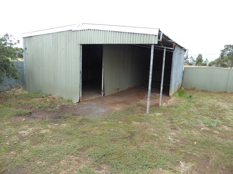 203 Woods Street, Donald VIC 3480