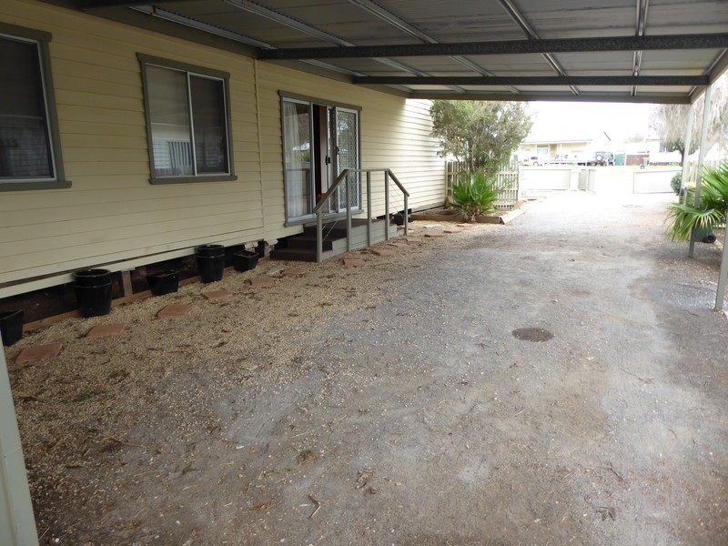 203 Woods Street, Donald VIC 3480