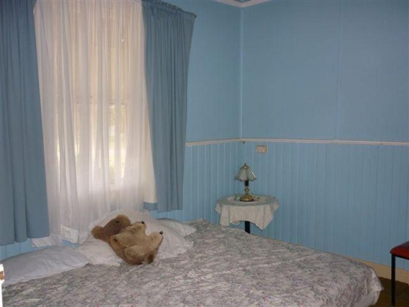 2 Dixon street, Brim VIC 3391