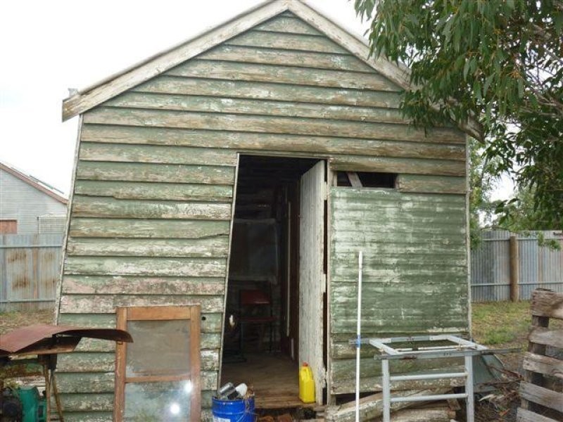 2 Dixon street, Brim VIC 3391