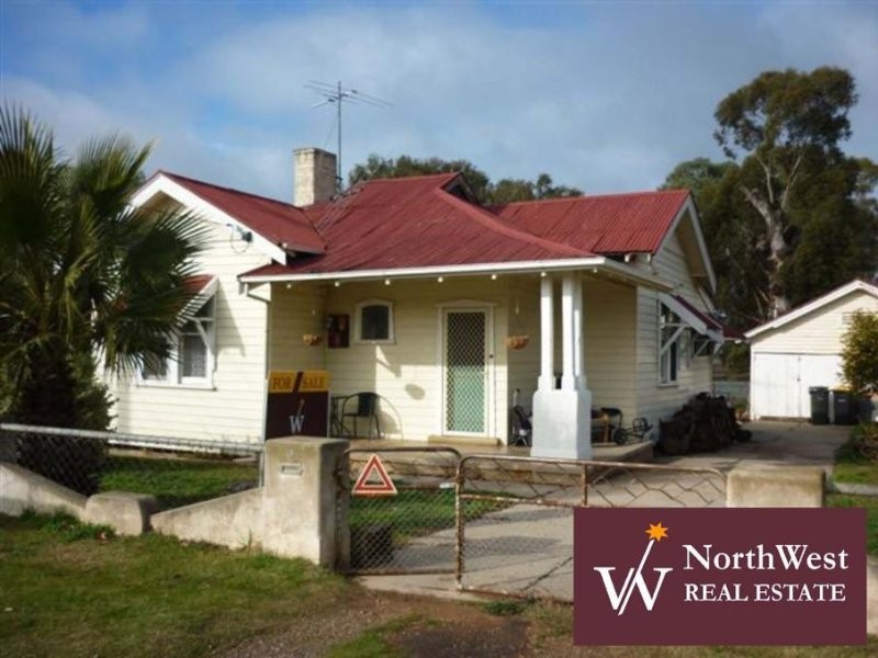 6 Inglewood Rd, St Arnaud VIC 3478