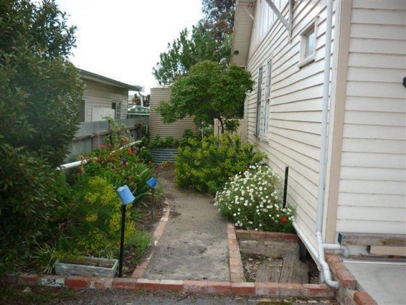 73 Anderson Street, Warracknabeal VIC 3393