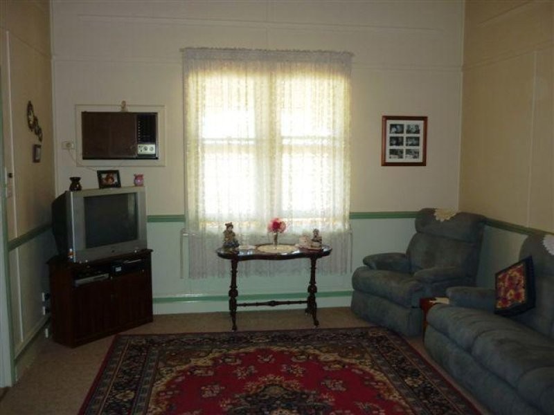 128 Main Street, Minyip VIC 3392