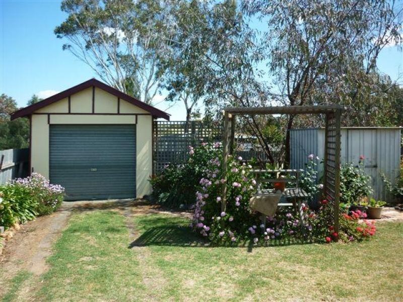 128 Main Street, Minyip VIC 3392