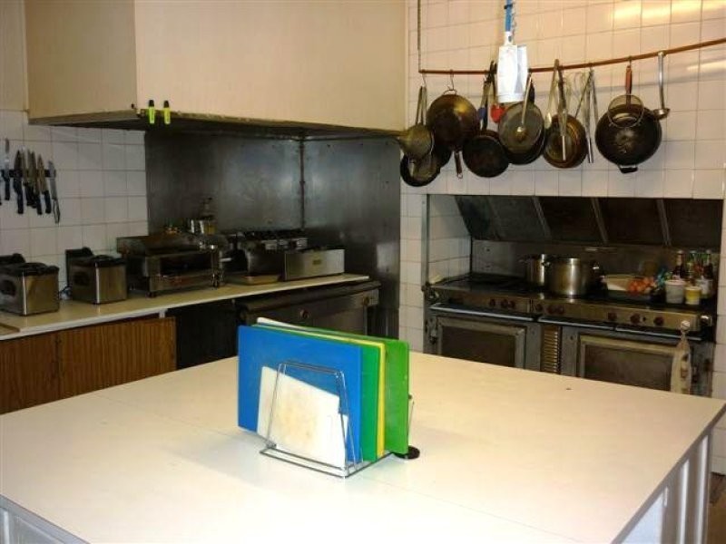 99 Scott St, Warracknabeal VIC 3393