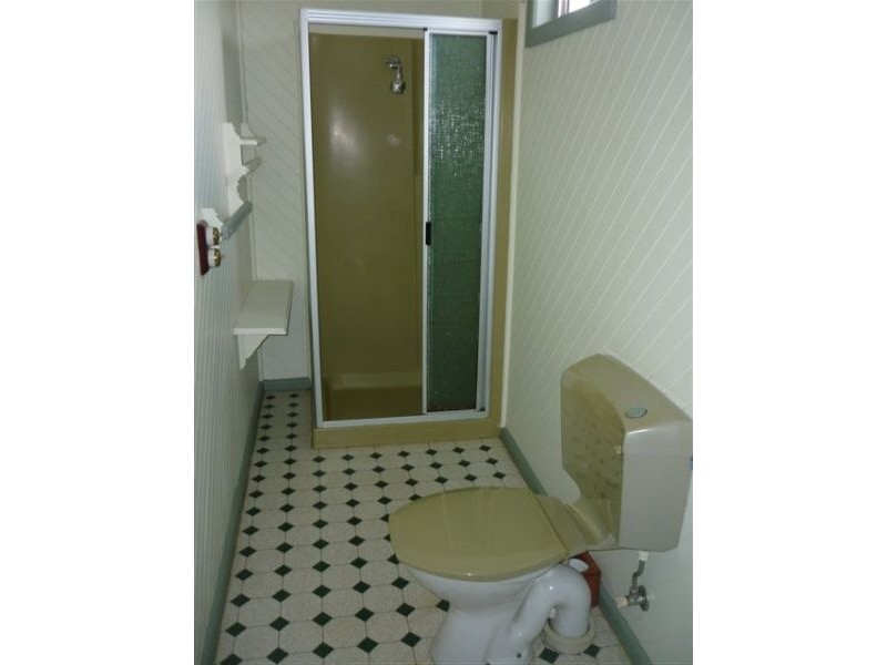 33 McCracken Avenue, Donald VIC 3480