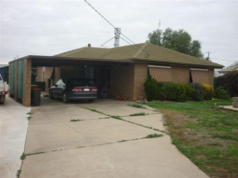 57 Broadway, Jeparit VIC 3423