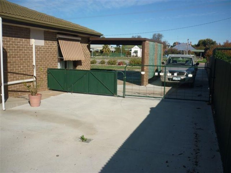 57 Broadway, Jeparit VIC 3423