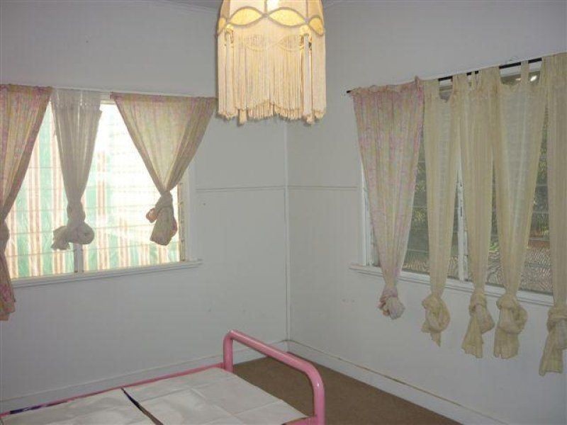 12 Albert Street, Rainbow VIC 3424