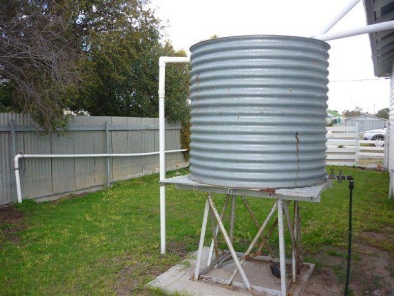 4 Franklin St, Warracknabeal VIC 3393