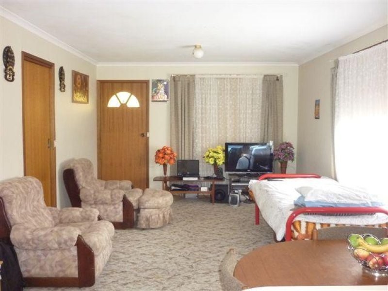 23-23A Charles, Jeparit VIC 3423