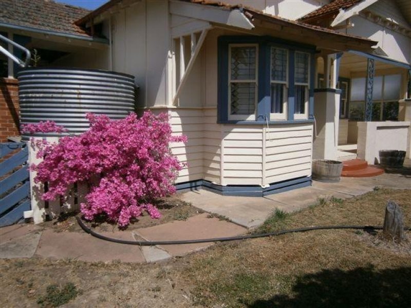 7 Thomas Street, Warracknabeal VIC 3393