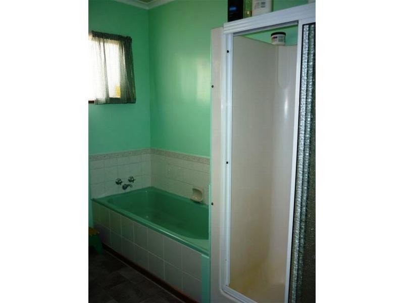 10 Dodgshun Street, Hopetoun VIC 3396