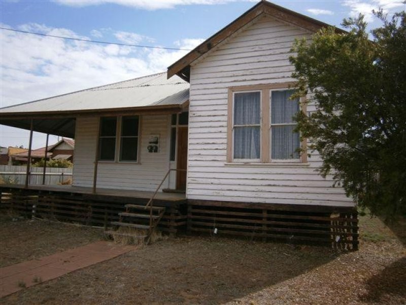 74 Mandeville Street, Hopetoun VIC 3396