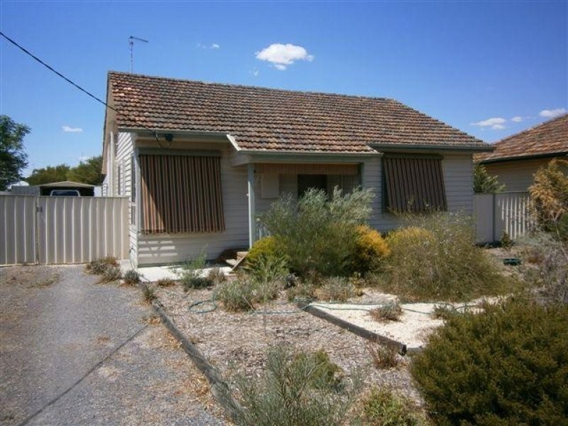 89 Anderson Street, Warracknabeal VIC 3393