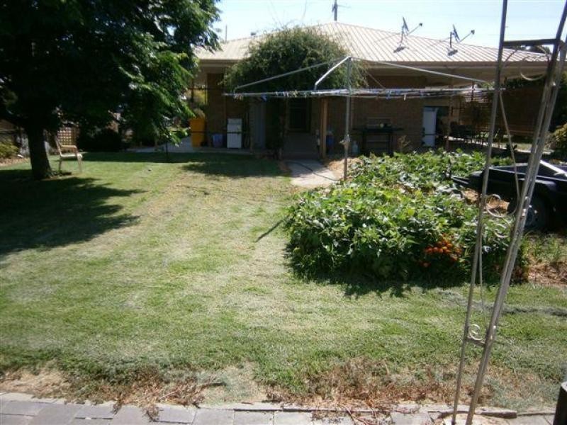 1 Dingwell Street, Beulah VIC 3395