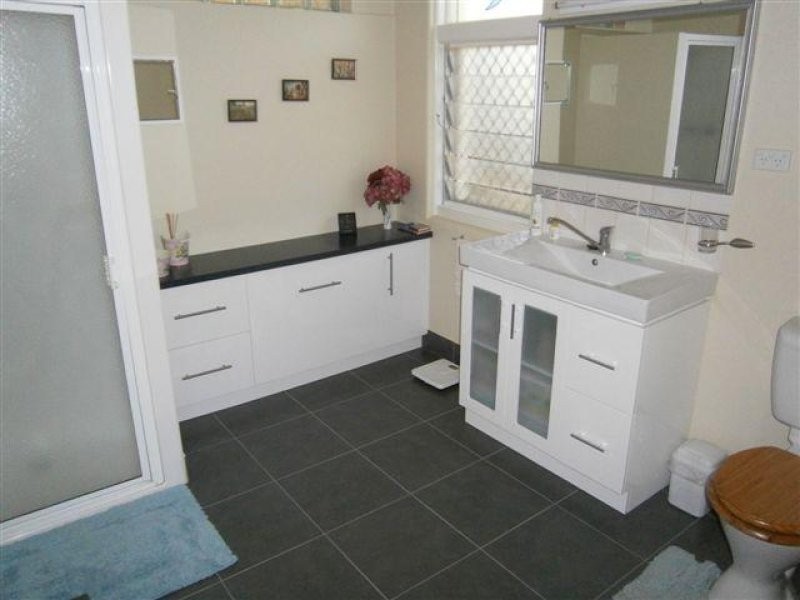 36 Deakin Street, Beulah VIC 3395