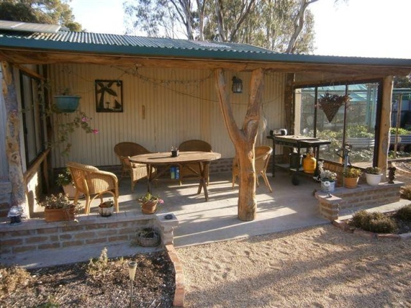 36 Deakin Street, Beulah VIC 3395