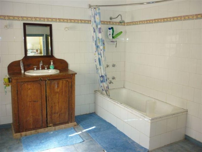 56 Lyle Street, Warracknabeal VIC 3393