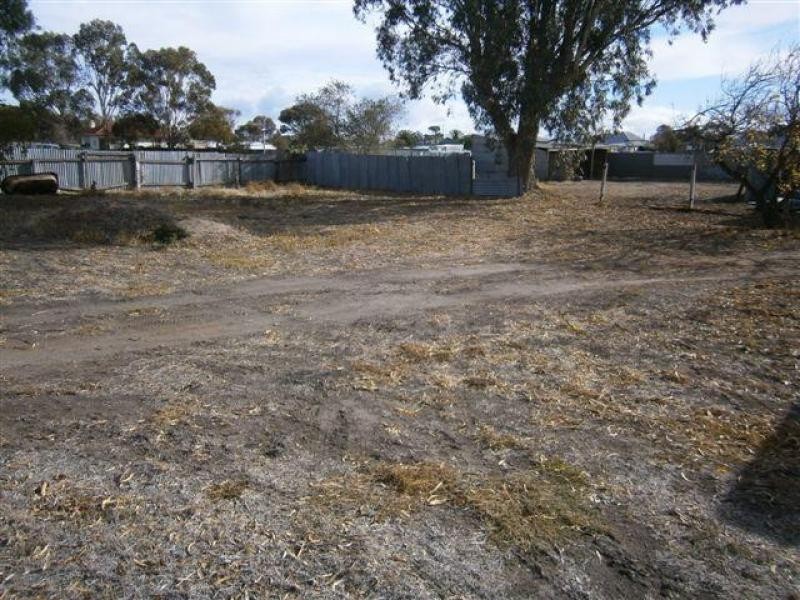 60-62 Charles Street, Jeparit VIC 3423