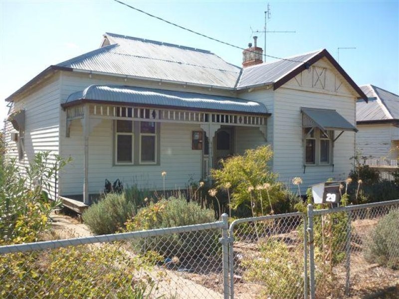 29 Cave Street, Donald VIC 3480