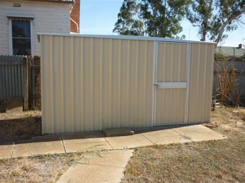 29 Cave Street, Donald VIC 3480