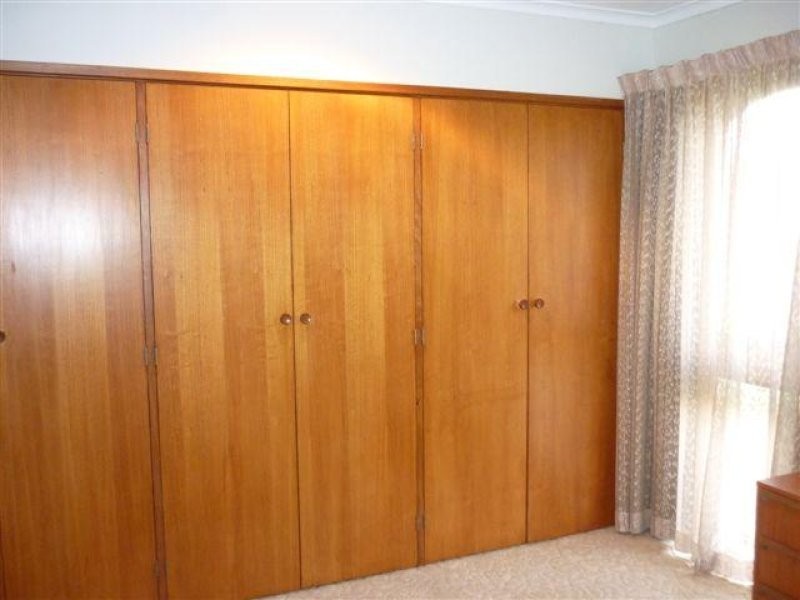 10 Campbell Street, Donald VIC 3480