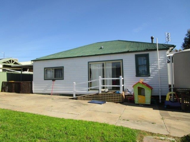 39 Millett Street, St Arnaud VIC 3478