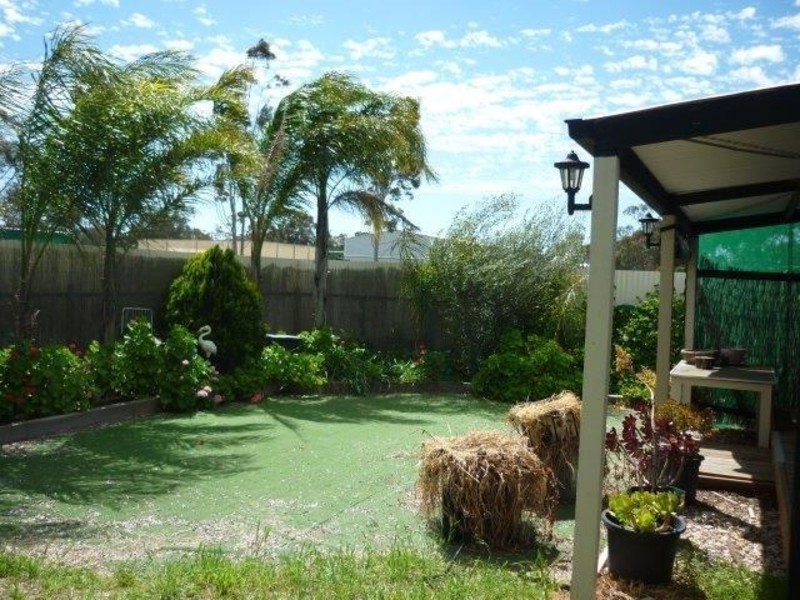 38 Gardiner Street, Warracknabeal VIC 3393