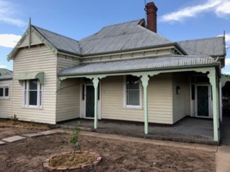 61 Broadway, Jeparit VIC 3423