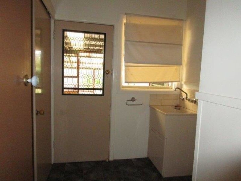 33 McCracken Avenue, Donald VIC 3480